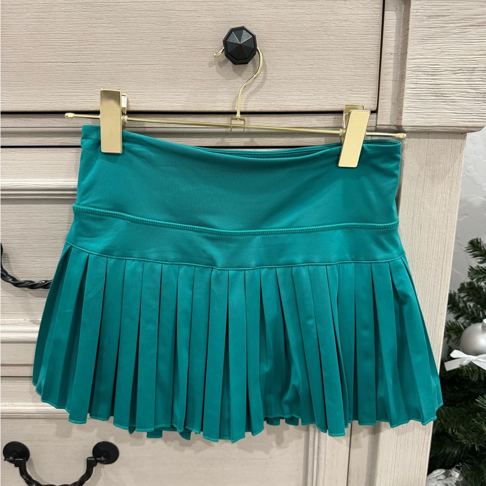 Goldhinge Emerald Skirt